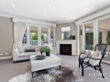 https://images.listonce.com.au/custom/160x/listings/2-parade-court-lake-wendouree-vic-3350/560/01576560_img_04.jpg?bUz90-NZunQ