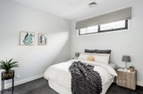 https://images.listonce.com.au/custom/160x/listings/2-parkdale-avenue-eltham-north-vic-3095/293/01426293_img_19.jpg?_CRCRuXn7VQ