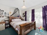 https://images.listonce.com.au/custom/160x/listings/2-patrick-avenue-croydon-north-vic-3136/581/01525581_img_07.jpg?PR5tA8pAuB8