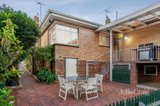 https://images.listonce.com.au/custom/160x/listings/2-pavo-st-balwyn-north-vic-3104/302/01844302_img_09.jpg?JU2XN4mv95Y