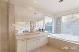 https://images.listonce.com.au/custom/160x/listings/2-penderel-way-bulleen-vic-3105/304/01824304_img_12.jpg?pkCnQ2k8kVY