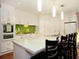 https://images.listonce.com.au/custom/160x/listings/2-perry-close-croydon-south-vic-3136/727/00620727_img_04.jpg?425KAe4RN80