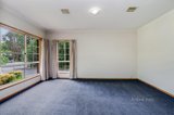 https://images.listonce.com.au/custom/160x/listings/2-peter-godden-drive-woodend-vic-3442/104/01896104_img_03.jpg?Qmt_fQoz4Gw