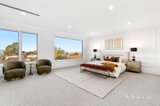 https://images.listonce.com.au/custom/160x/listings/2-pindari-street-glen-waverley-vic-3150/736/01903736_img_11.jpg?4nmXFmUQ5XM