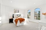 https://images.listonce.com.au/custom/160x/listings/2-pindari-street-glen-waverley-vic-3150/736/01903736_img_15.jpg?V8Aj1wTGAtc