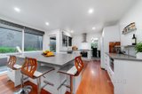 https://images.listonce.com.au/custom/160x/listings/2-pinnaroo-court-greensborough-vic-3088/038/01108038_img_03.jpg?kGT5Ah-TvA4