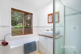 https://images.listonce.com.au/custom/160x/listings/2-pinnaroo-court-greensborough-vic-3088/886/01843886_img_09.jpg?x2dd5q8WMm0
