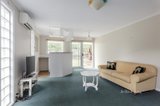 https://images.listonce.com.au/custom/160x/listings/2-poet-road-bentleigh-east-vic-3165/371/01032371_img_05.jpg?PNSygBFf6ms