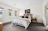 https://images.listonce.com.au/custom/160x/listings/2-polo-place-highton-vic-3216/369/01704369_img_05.jpg?7aLm_zXIQhQ