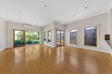 https://images.listonce.com.au/custom/160x/listings/2-powell-street-east-geelong-vic-3219/682/01698682_img_04.jpg?nk1ZeJ5zMZM