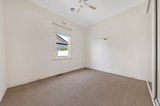 https://images.listonce.com.au/custom/160x/listings/2-powell-street-east-geelong-vic-3219/682/01698682_img_09.jpg?bAXSC2Ll4mY