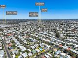 https://images.listonce.com.au/custom/160x/listings/2-powell-street-east-geelong-vic-3219/682/01698682_img_17.jpg?xkEXa7y4VmQ