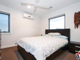 https://images.listonce.com.au/custom/160x/listings/2-prestige-close-mooroolbark-vic-3138/460/01529460_img_06.jpg?GXHsyzO0GAY