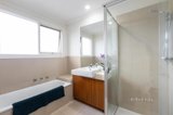 https://images.listonce.com.au/custom/160x/listings/2-preston-street-mckinnon-vic-3204/253/01719253_img_08.jpg?pWCmc3Pv9v0