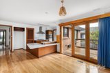 https://images.listonce.com.au/custom/160x/listings/2-princeton-place-templestowe-vic-3106/081/01915081_img_04.jpg?UJmcQ786bDQ