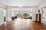 https://images.listonce.com.au/custom/160x/listings/2-ranfurlie-drive-glen-waverley-vic-3150/130/01565130_img_02.jpg?v_Ei5ewLvKw