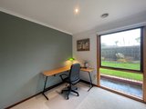 https://images.listonce.com.au/custom/160x/listings/2-raphael-court-grovedale-vic-3216/747/01812747_img_16.jpg?RuYBqIZub3s