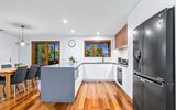 https://images.listonce.com.au/custom/160x/listings/2-redmill-court-lilydale-vic-3140/059/01949059_img_07.jpg?_d8rbeV93bw