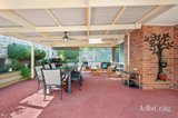 https://images.listonce.com.au/custom/160x/listings/2-regent-avenue-mooroolbark-vic-3138/660/01779660_img_17.jpg?vuP3vzxMLG0