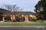 https://images.listonce.com.au/custom/160x/listings/2-rimington-avenue-kew-vic-3101/081/01899081_img_01.jpg?JZUW8AuM6gw