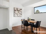 https://images.listonce.com.au/custom/160x/listings/2-rosario-place-mooroolbark-vic-3138/490/01526490_img_06.jpg?HHSsiTmN0wQ