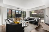 https://images.listonce.com.au/custom/160x/listings/2-rotherwood-drive-malvern-east-vic-3145/173/00504173_img_02.jpg?jU_RO_la3hA