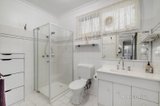 https://images.listonce.com.au/custom/160x/listings/2-rubicon-crescent-doncaster-vic-3108/571/01416571_img_08.jpg?ncV_pyikOeU