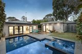 https://images.listonce.com.au/custom/160x/listings/2-ryeburne-avenue-hawthorn-east-vic-3123/003/01282003_img_03.jpg?zIORUOi-F6c