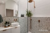 https://images.listonce.com.au/custom/160x/listings/2-second-avenue-murrumbeena-vic-3163/210/01955210_img_11.jpg?2Fwis82pmLw