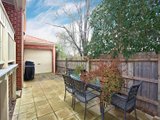 https://images.listonce.com.au/custom/160x/listings/2-sellick-drive-croydon-vic-3136/410/00620410_img_08.jpg?0B8YND4c9Yg