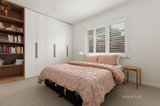 https://images.listonce.com.au/custom/160x/listings/2-shadwell-street-cheltenham-vic-3192/119/01732119_img_11.jpg?XCZHFA5Q094