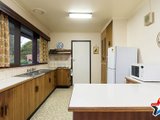 https://images.listonce.com.au/custom/160x/listings/2-sierra-place-chirnside-park-vic-3116/832/01524832_img_05.jpg?KPD2SSswsqw