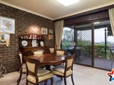 https://images.listonce.com.au/custom/160x/listings/2-sierra-place-chirnside-park-vic-3116/832/01524832_img_07.jpg?N88MpWhzu2M