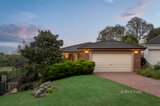 https://images.listonce.com.au/custom/160x/listings/2-silflay-court-warranwood-vic-3134/348/01589348_img_04.jpg?tuyz1F70gGw