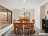 https://images.listonce.com.au/custom/160x/listings/2-sirocco-court-wandin-north-vic-3139/477/01526477_img_06.jpg?xI4GgBTkRMM