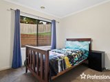 https://images.listonce.com.au/custom/160x/listings/2-sirocco-court-wandin-north-vic-3139/477/01526477_img_09.jpg?wS8gsFIwu1g