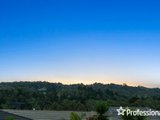 https://images.listonce.com.au/custom/160x/listings/2-sirocco-court-wandin-north-vic-3139/477/01526477_img_15.jpg?yQYrHDK8FsA