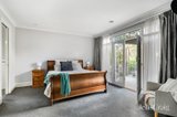 https://images.listonce.com.au/custom/160x/listings/2-skyvista-court-diamond-creek-vic-3089/432/01905432_img_10.jpg?d2ZmhH39SB0