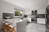 https://images.listonce.com.au/custom/160x/listings/2-solander-close-kilsyth-vic-3137/089/01906089_img_02.jpg?MZR7ad73tCc