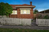 https://images.listonce.com.au/custom/160x/listings/2-south-daly-street-brunswick-west-vic-3055/121/00611121_img_01.jpg?_5-jUBjnATY