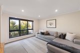 https://images.listonce.com.au/custom/160x/listings/2-spriggs-drive-croydon-vic-3136/495/01632495_img_02.jpg?fcwUJMx3l1A