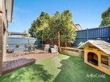 https://images.listonce.com.au/custom/160x/listings/2-st-james-park-drive-mulgrave-vic-3170/464/01780464_img_03.jpg?mS4STJwYL6U
