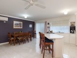 https://images.listonce.com.au/custom/160x/listings/2-st-james-park-rise-mooroolbark-vic-3138/201/01524201_img_06.jpg?lGT8APYX50E