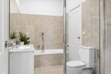 https://images.listonce.com.au/custom/160x/listings/2-stanbridge-street-daylesford-vic-3460/111/01896111_img_09.jpg?v_HVHHFMIPE
