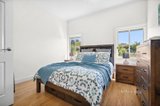 https://images.listonce.com.au/custom/160x/listings/2-stanbridge-street-daylesford-vic-3460/437/01485437_img_06.jpg?8jN2DIrZOek