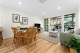 https://images.listonce.com.au/custom/160x/listings/2-stockmans-drive-vermont-south-vic-3133/477/01740477_img_04.jpg?Mal5267JflY