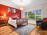 https://images.listonce.com.au/custom/160x/listings/2-strathnaver-ave-strathmore-vic-3041/316/00847316_img_06.jpg?p33P8EKV52A