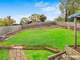 https://images.listonce.com.au/custom/160x/listings/2-sunburst-court-mooroolbark-vic-3138/997/01524997_img_11.jpg?J_F14D-MnKI