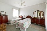 https://images.listonce.com.au/custom/160x/listings/2-swinton-avenue-kew-vic-3101/770/01062770_img_10.jpg?573MsQ6FtPo