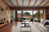https://images.listonce.com.au/custom/160x/listings/2-tanderum-way-christmas-hills-vic-3775/673/01976673_img_04.jpg?2JW9uDap4So